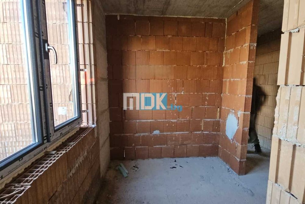 Тристаен с АКТ 14 Без комисионна! Опция паркиране