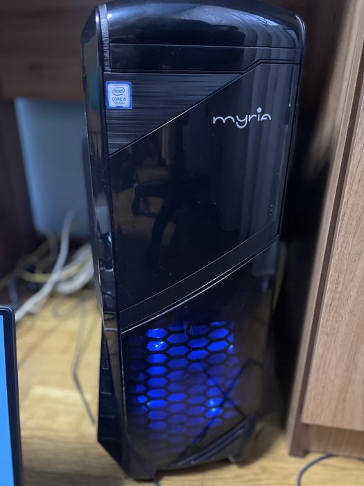 Calculator gaming + monitor+ tastatura