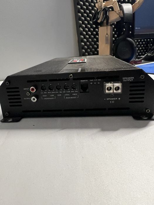 Amplificator bass TRF SMD 8000.1 D