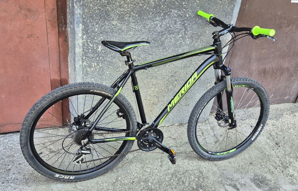 Bicicleta Merida BigSeven 20 pe 27.5
