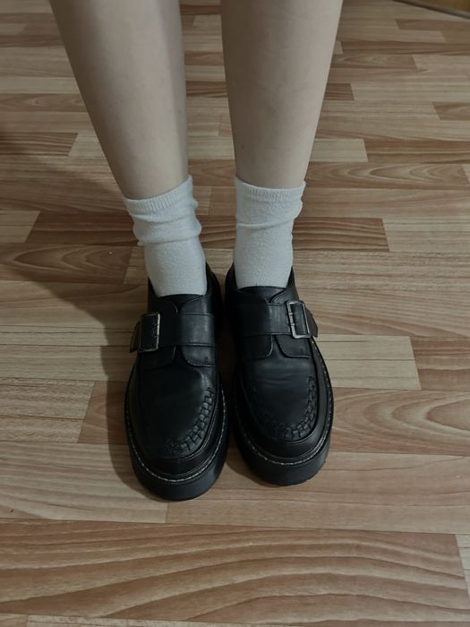 Продам лоферы за  4000 тг