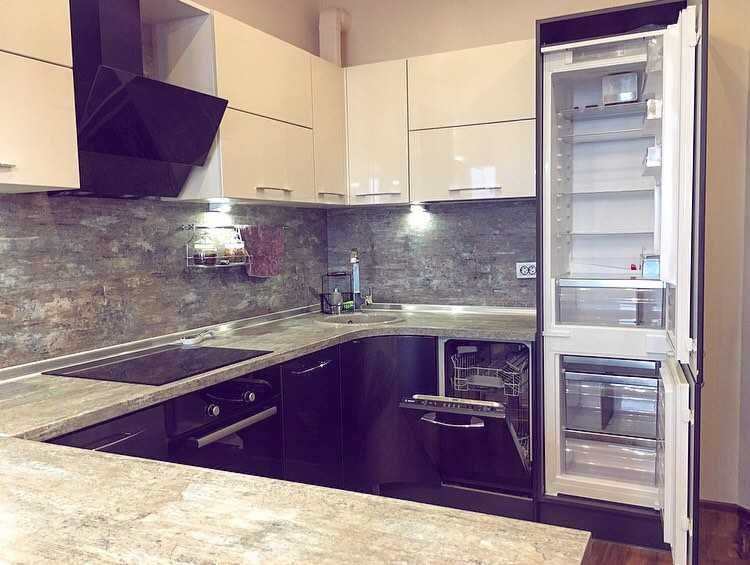 Дава се под наем Тристаен апартамент в Бургас, Зорница - 70 кв.м за 325 € - Снимка #19