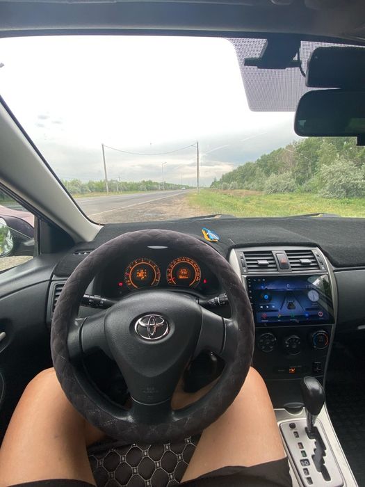 Тойота Каролла 1.6 автомат, европеец