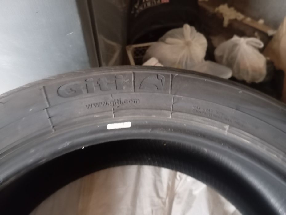 Продам новую летную резину в отличном состоянии