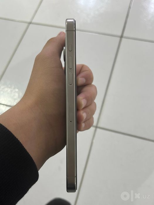 Iphone 15 pro max 85%