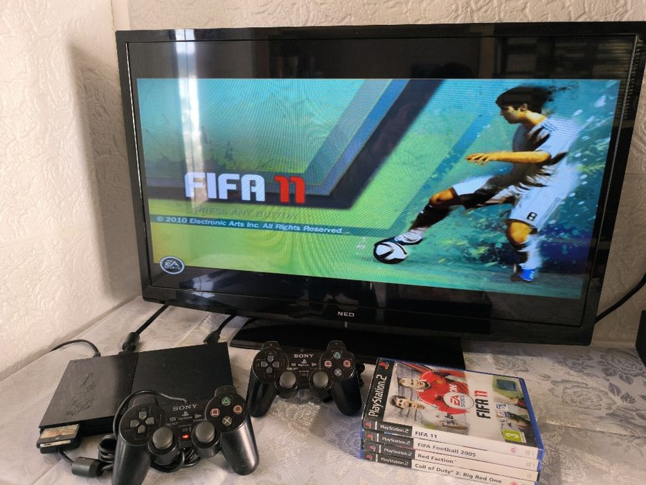 Playstation 2 Slim Комплект! Перфектно състояние!