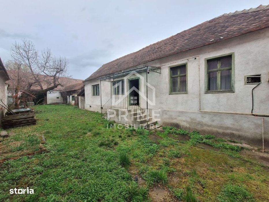 Casa de vanzare in Vinerea (Cugir) – ideala pentru renovare
