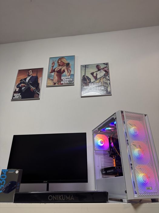 Геймърски компютър Intel Core i7 / RTX 3050 + ПОДАРЪЦИ монитор 24" 100Hz, механична клавиатура и безжична мишка