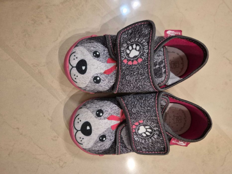 Пантофи 3 броя/обувки