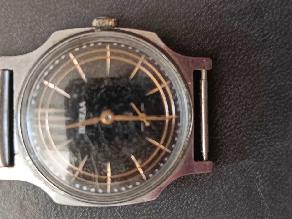 Мъжки часовници/"Победа"/Charles Delon