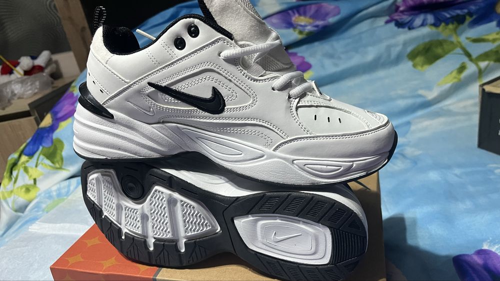 Кросовки nike новые