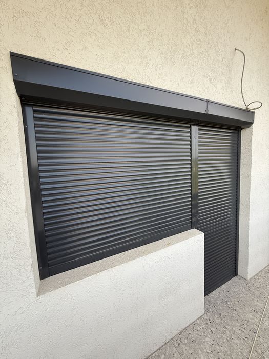 Rulouri exterioare si plase plisse!