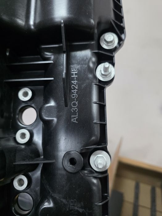 Смукателни колектори за Range Rover 4.4 V8 2014-2022 година