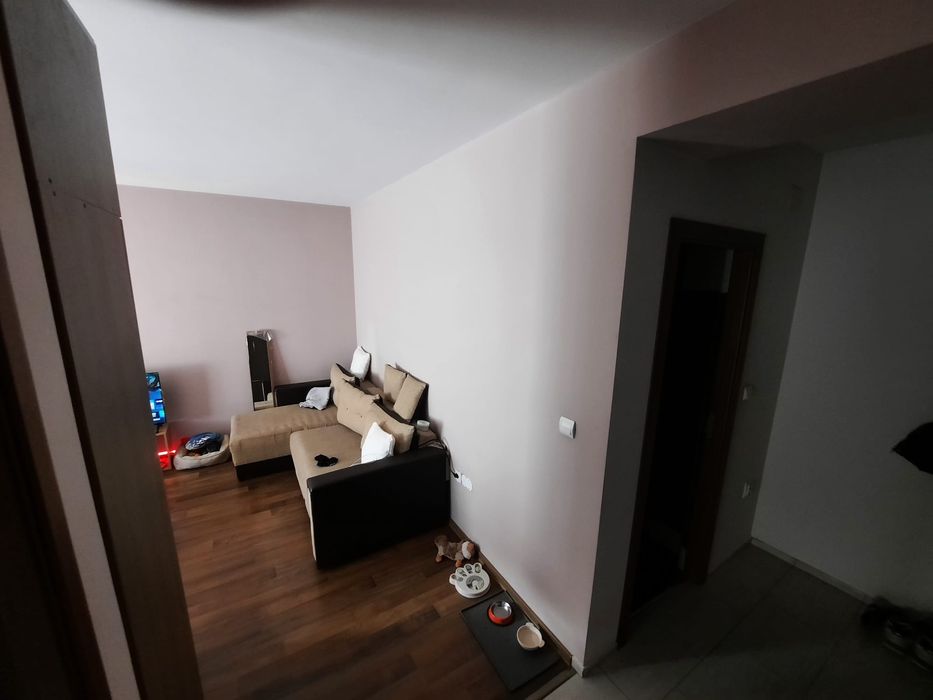 Apartament 40MP + parcare subterana 12.5MP + balcon 7MP