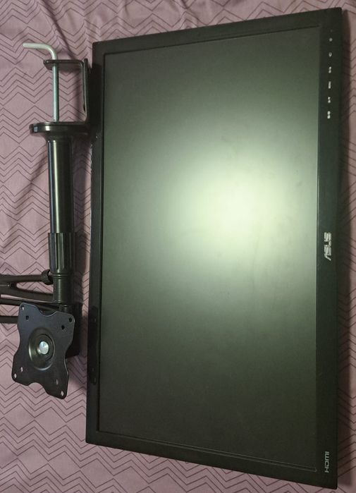 Monitor Asus 24" LCD led .