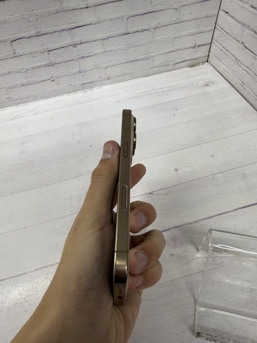 iPhone 16 pro айфон