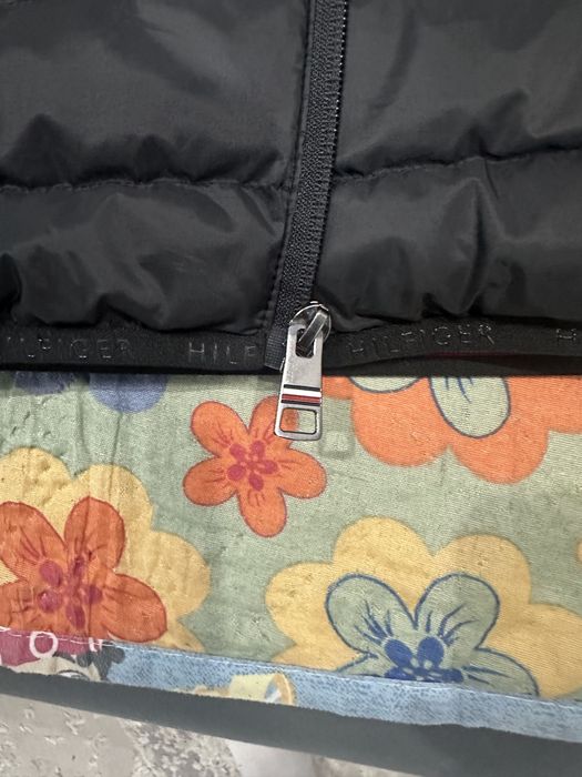 Безоукавка Tommi Hilfiger