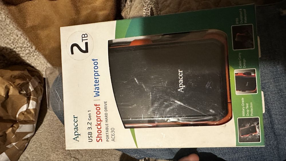 Внешний накопитель  2 тб