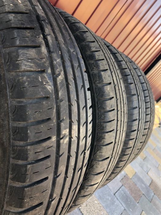 Продам комплект летних шин