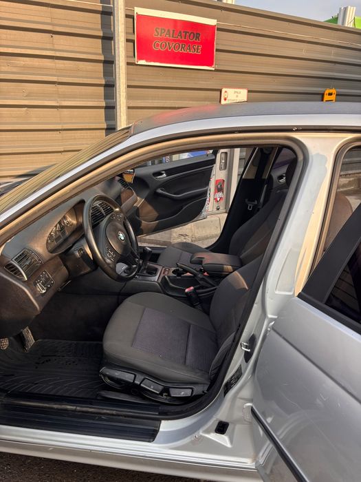 Vând BMW   E 46 318 D