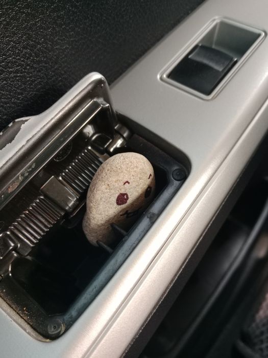 Камень красивенький