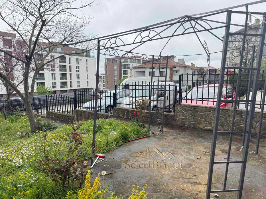 Продава се Къща в Велико Търново, Картала - 230 кв.м за 1142 €/кв.м - Снимка #18