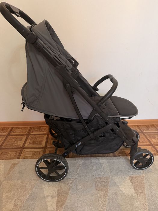 Продам коляску Mstar