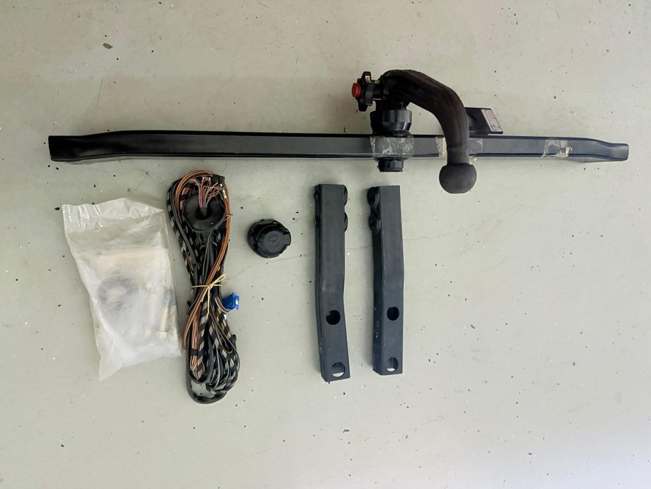 Фаркоп для мерседес 210