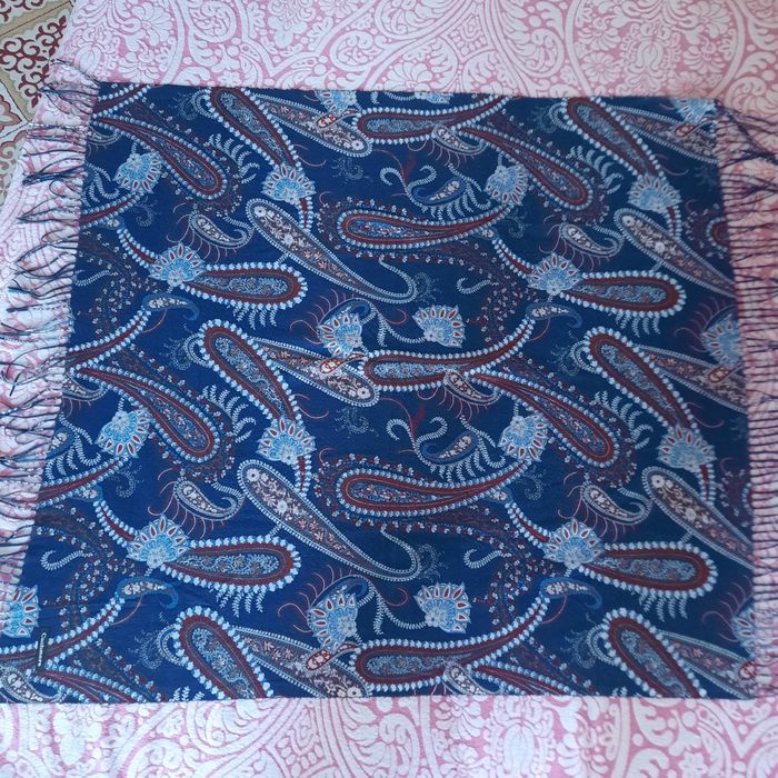 Одежда женская 42-44 размер