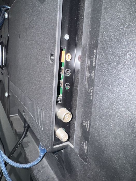 Продам телевизор Haier