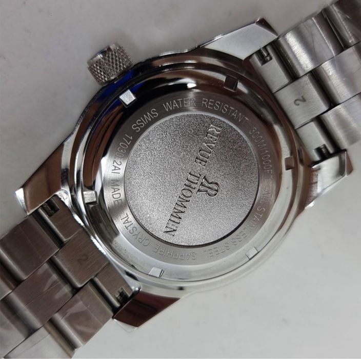 Revue Thommen, Diver Date Automatic nou
