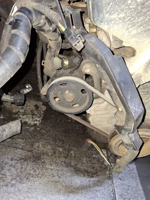 Гур насос Тойота Карина Е  2 объём 3S-FE