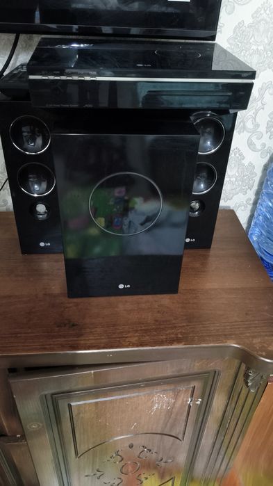 LG домашний кинотеатр 3.1