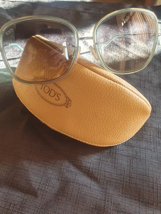 Слънчеви очила Tod's
