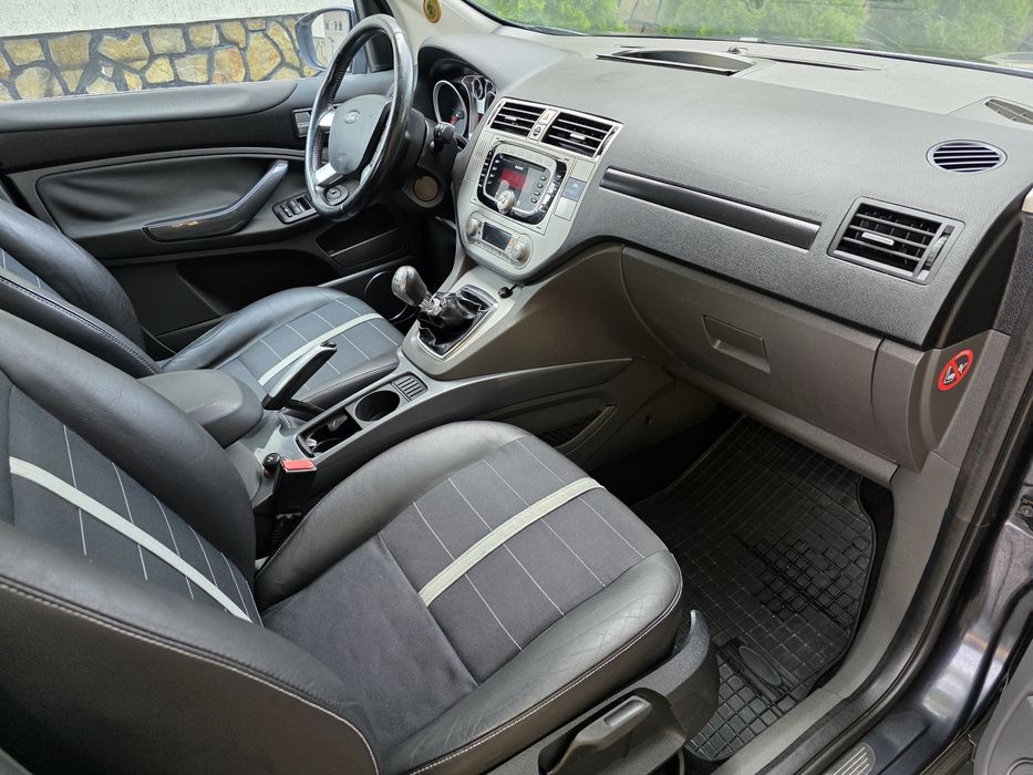 Ford kuga /titanium 4x4