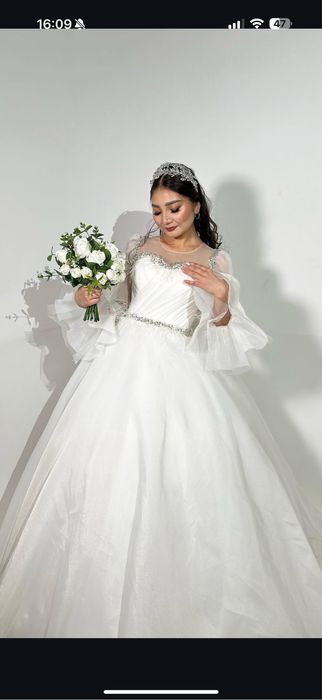 Свадебное платье