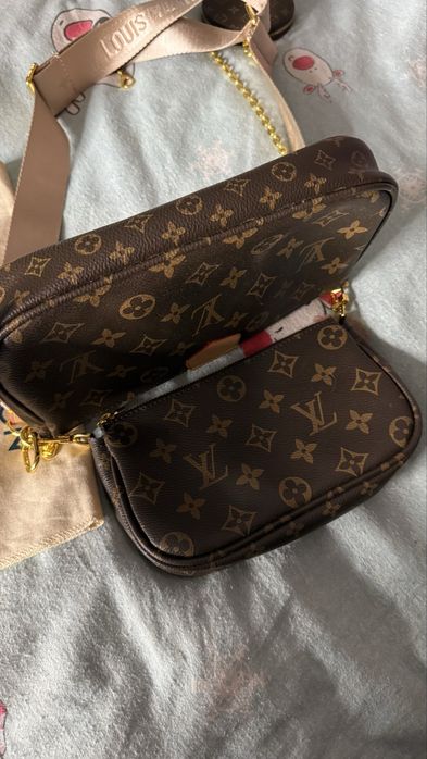 Geanta Louis vuitton multipochette