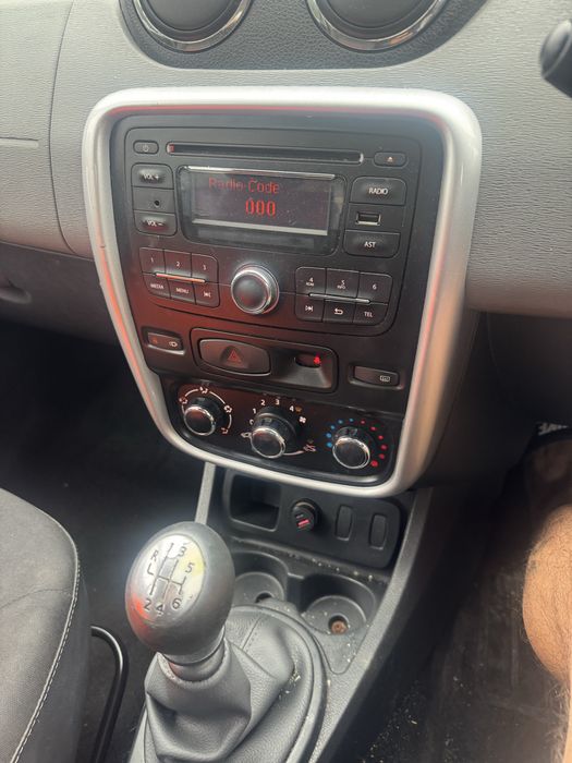 Dezmembrez dacia duster 2014 k9k 896