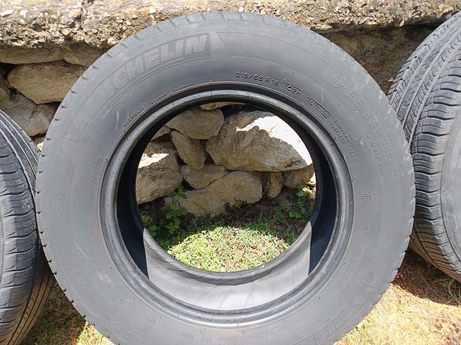 Гуми за джип 215х65х16 Michelin