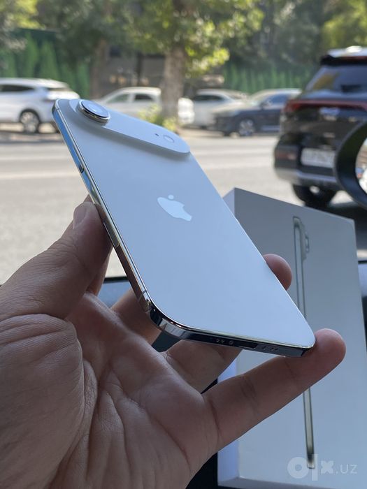 iPhone 17 air Gold
