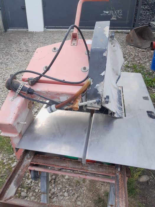 Masina de tăiat cu apa piatra, granit, marmura, faianta, gresie, pavaj Husqvarna TS 350E
