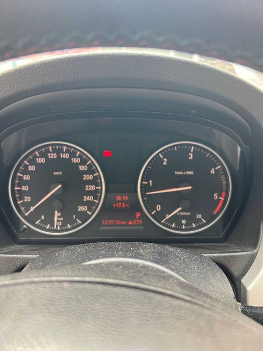 Bmw E90 facelift 325d 2009