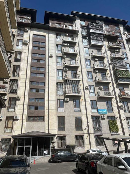 3/4 комнатная квартира в ЖК "Паркент Авеню" (Коробка)