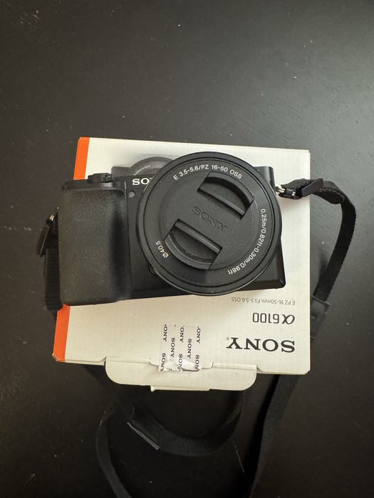 Aparat foto Mirrorless SONY Alpha A6100, 24.2 MP, 4K, Wi-Fi, negru + Obiectiv 16-50mm
