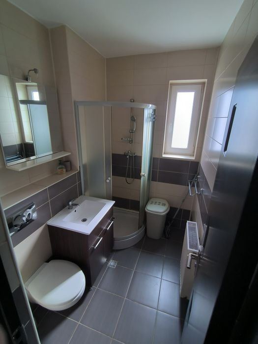 Apartament de închiriat