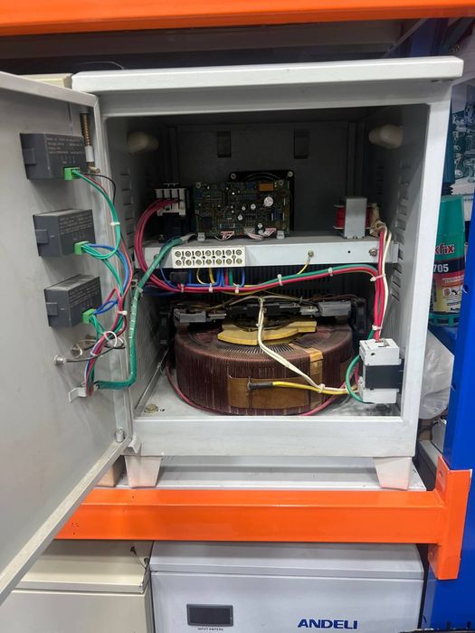 Стабилизатор ANDELI SVC-D 5000 VA  110/250