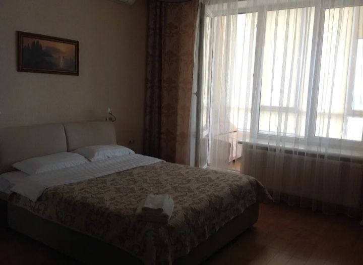 Сарыарка 11-Кенесары,  2ч 2000