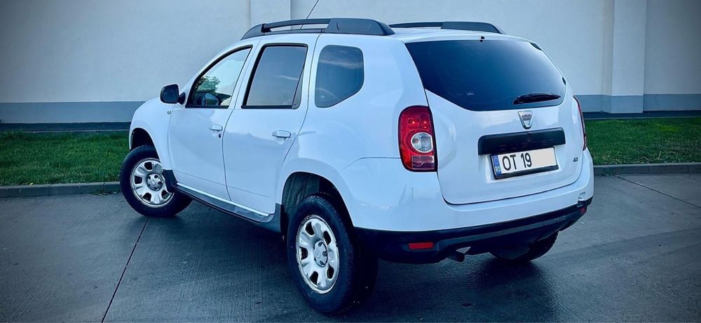 DACIA Duster 2011 — imagine 4