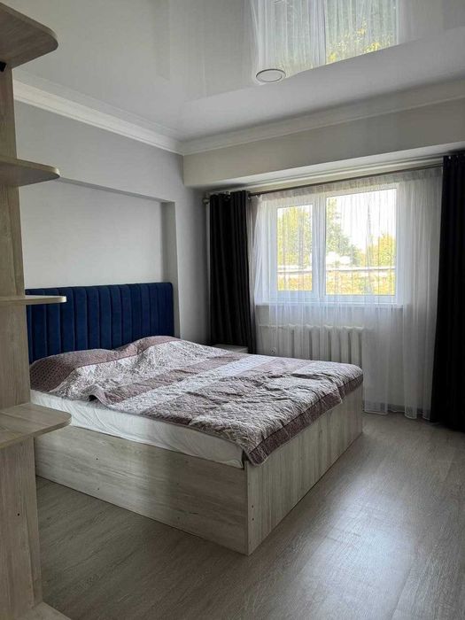 Срочно Сдам 4х-комнатная кв-а на метро Амира Темура, СКВЕР.