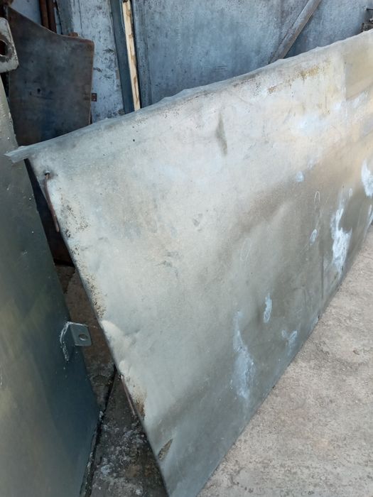 Продам оцинкованнюые листы